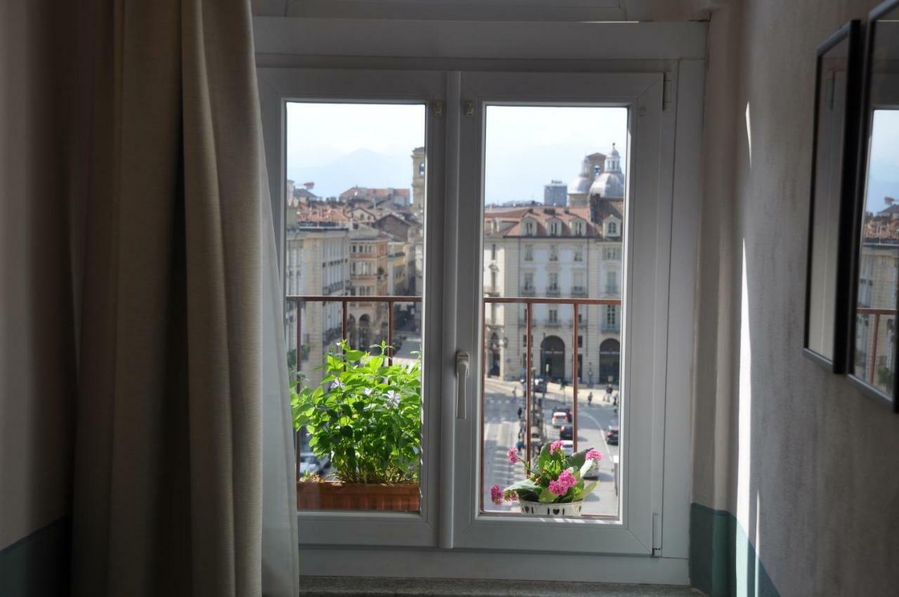 Mansarda In Piazza Castello Apartment Turin Luaran gambar